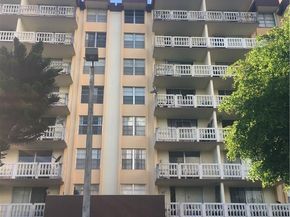 15600 NW 7th Avenue 421, Miami FL 33169