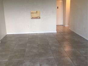 15600 NW 7th Avenue 421, Miami FL 33169