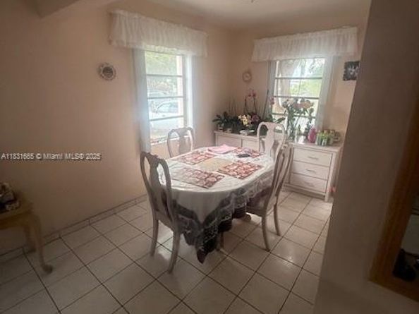 511 NW 33rd Ave, Miami FL 33125