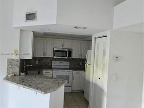 4149 N Haverhill Rd 1619, West Palm Beach FL 33417