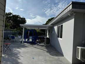 4311 SW 95th ct, Miami FL 33165