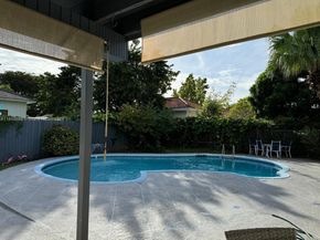 4311 SW 95th ct, Miami FL 33165