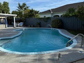 4311 SW 95th ct, Miami FL 33165
