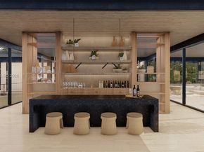 291 NE 152nd St, Miami FL 33162