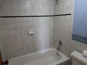 430 Commodore Dr 314, Plantation FL 33325