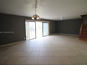 430 Commodore Dr 314, Plantation FL 33325