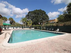 430 Commodore Dr 314, Plantation FL 33325