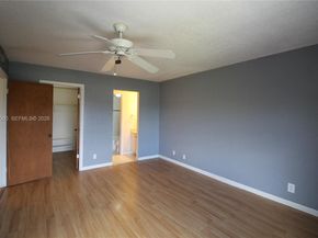 430 Commodore Dr 314, Plantation FL 33325