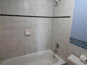 430 Commodore Dr 314, Plantation FL 33325