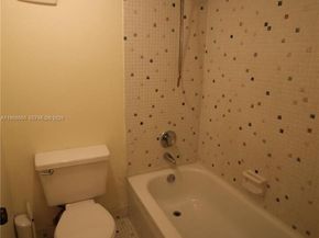 430 Commodore Dr 314, Plantation FL 33325