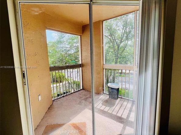 9701 Westview Dr 1437, Coral Springs FL 33076