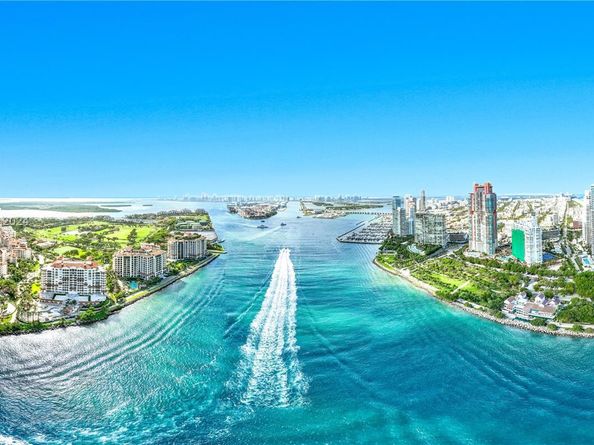 7065 Fisher Island Dr 7065, Miami Beach FL 33109