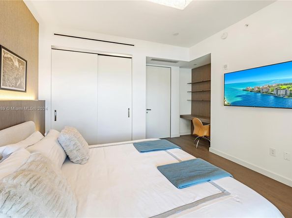 7065 Fisher Island Dr 7065, Miami Beach FL 33109