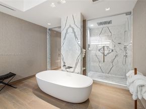 7065 Fisher Island Dr 7065, Miami Beach FL 33109