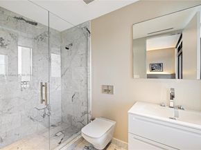 7065 Fisher Island Dr 7065, Miami Beach FL 33109