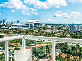 1871 NW S River Dr 1502, Miami FL 33125