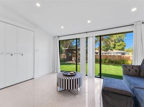 231 NE 45th St, Miami FL 33137