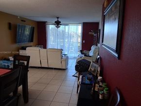 1400 Saint Charles Pl 524, Pembroke Pines FL 33026