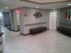 1400 Saint Charles Pl 524, Pembroke Pines FL 33026