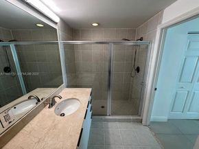 140 S Dixie Hwy 631, Hollywood FL 33020