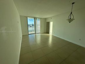 140 S Dixie Hwy 631, Hollywood FL 33020