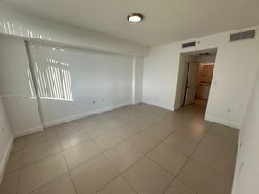 140 S Dixie Hwy 631, Hollywood FL 33020