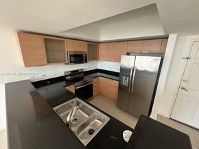 140 S Dixie Hwy 631, Hollywood FL 33020