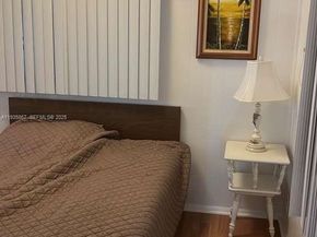 1911 SW 87th Ave, Davie FL 33324