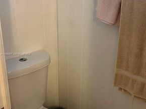 1911 SW 87th Ave, Davie FL 33324