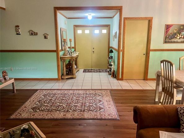25935 SW 123rd Ave, Homestead FL 33032