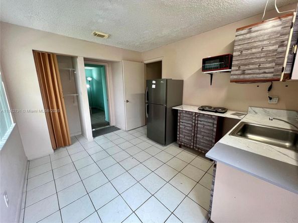 25935 SW 123rd Ave, Homestead FL 33032