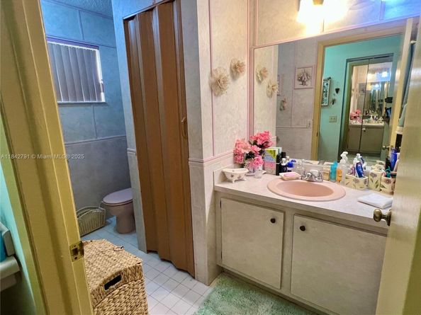25935 SW 123rd Ave, Homestead FL 33032