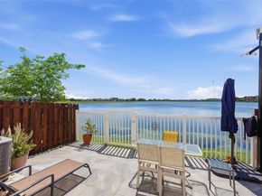 20572 NE 5th Pl, Miami FL 33179