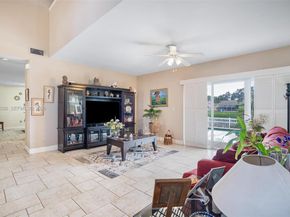 13930 Oak Ridge Dr, Davie FL 33325