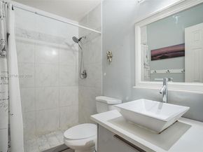 13930 Oak Ridge Dr, Davie FL 33325