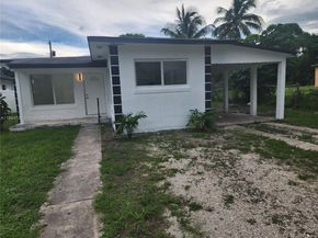 418 NW 8th Ave, Boynton Beach FL 33435