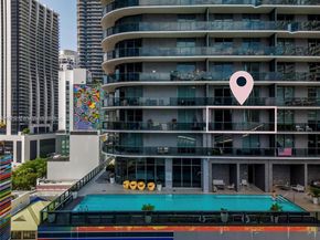 45 SW 9th 1110, Miami FL 33130