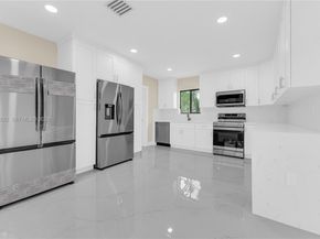 141 NE 122nd St, North Miami FL 33161