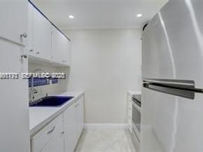 2020 NE 51st Ct 203, Fort Lauderdale FL 33308