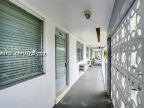 2020 NE 51st Ct 203, Fort Lauderdale FL 33308