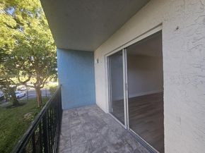 333 NW 17th Ct 203B, Fort Lauderdale FL 33311