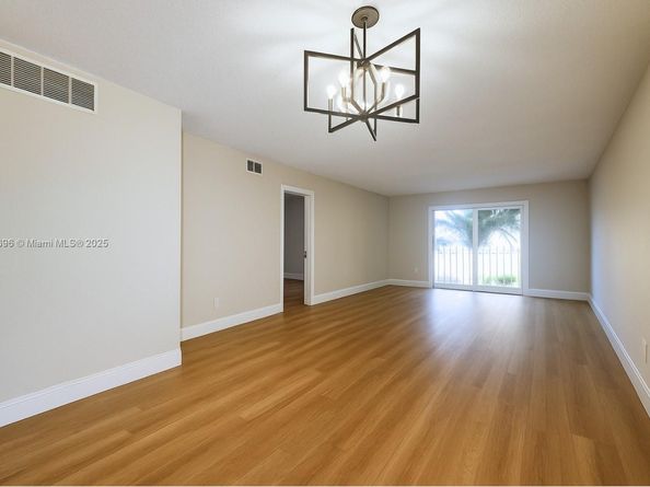 333 NW 17th Ct 203B, Fort Lauderdale FL 33311