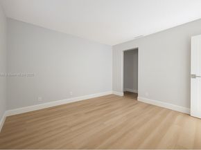 333 NW 17th Ct 203B, Fort Lauderdale FL 33311