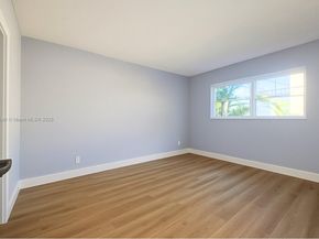 333 NW 17th Ct 203B, Fort Lauderdale FL 33311