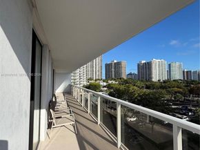 3701 N Country Club Dr 607, Aventura FL 33180
