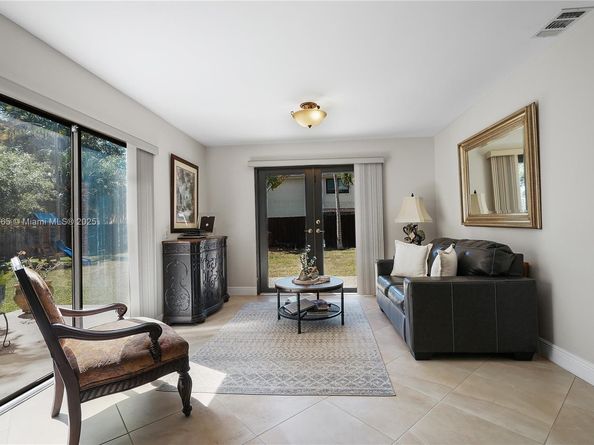 5444 SW 150th Pl, Miami FL 33185