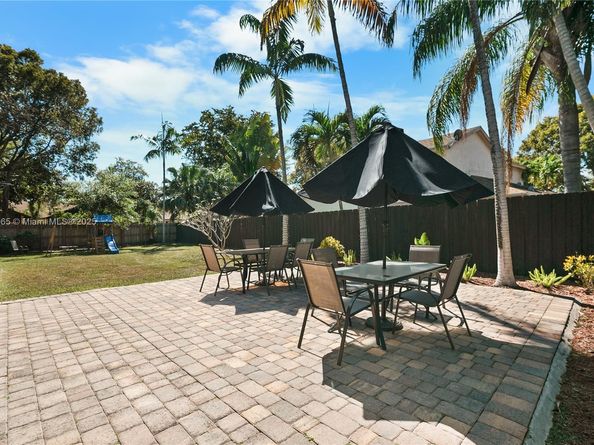 5444 SW 150th Pl, Miami FL 33185