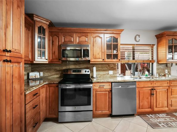 5444 SW 150th Pl, Miami FL 33185