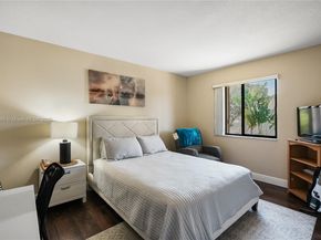 5444 SW 150th Pl, Miami FL 33185