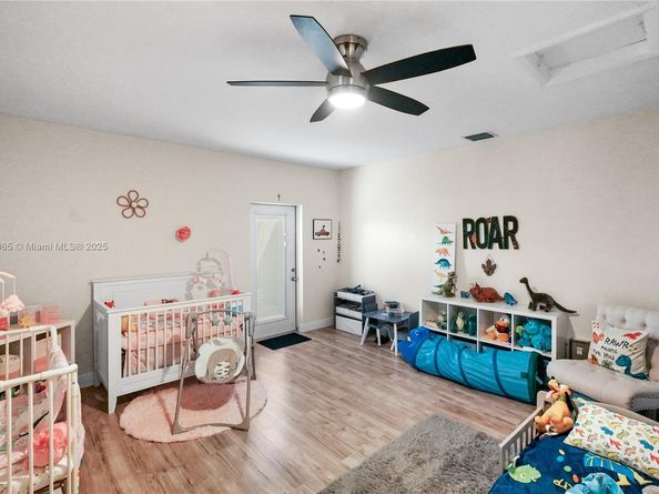 5444 SW 150th Pl, Miami FL 33185